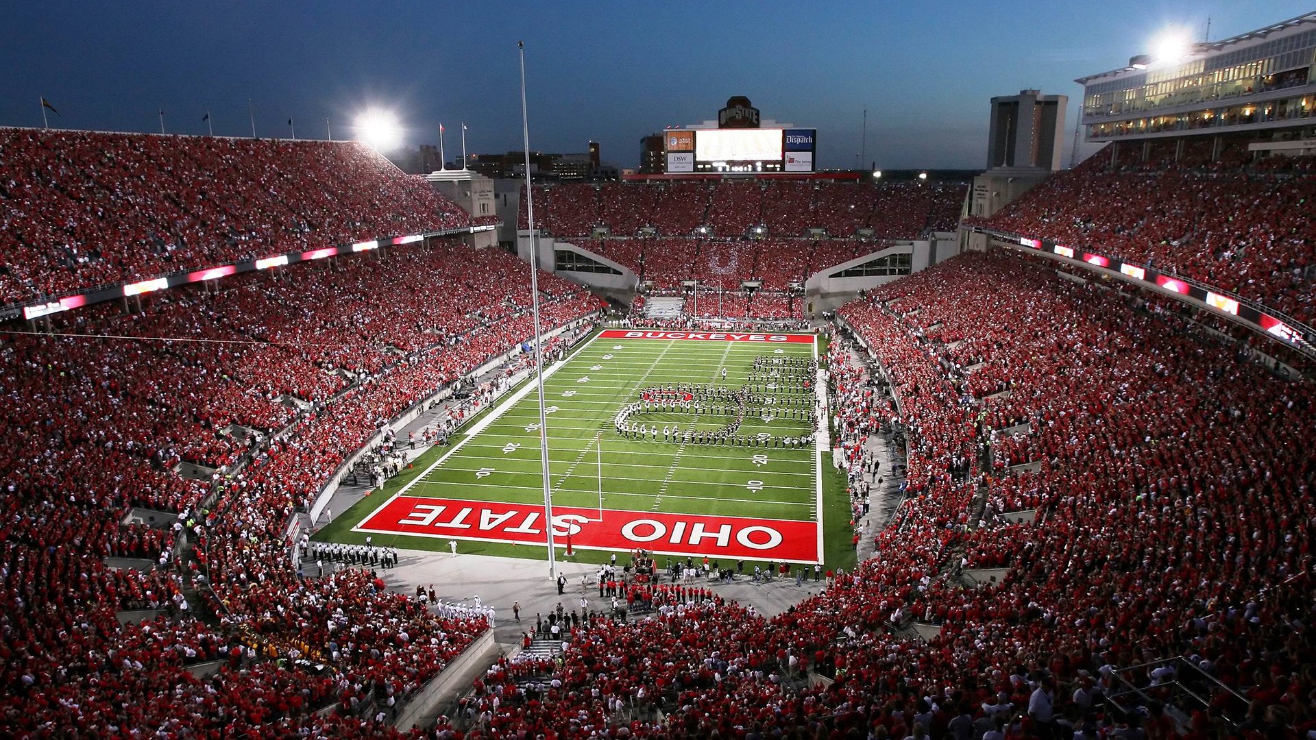 女足比赛场地标准化推进整体比赛环境更为专业，女足比赛的规则