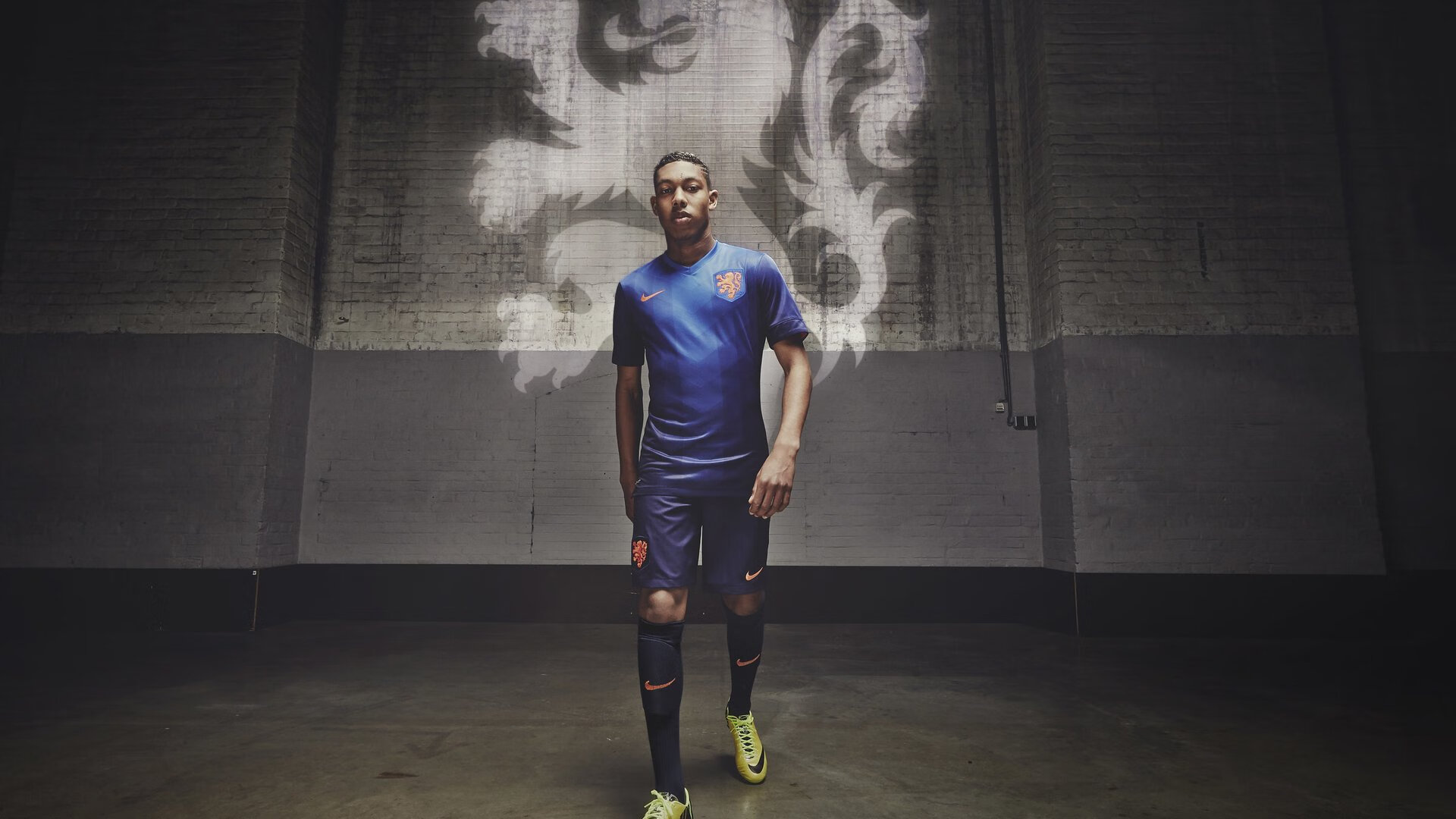 拉文希望提升中距离效率增强个人威胁