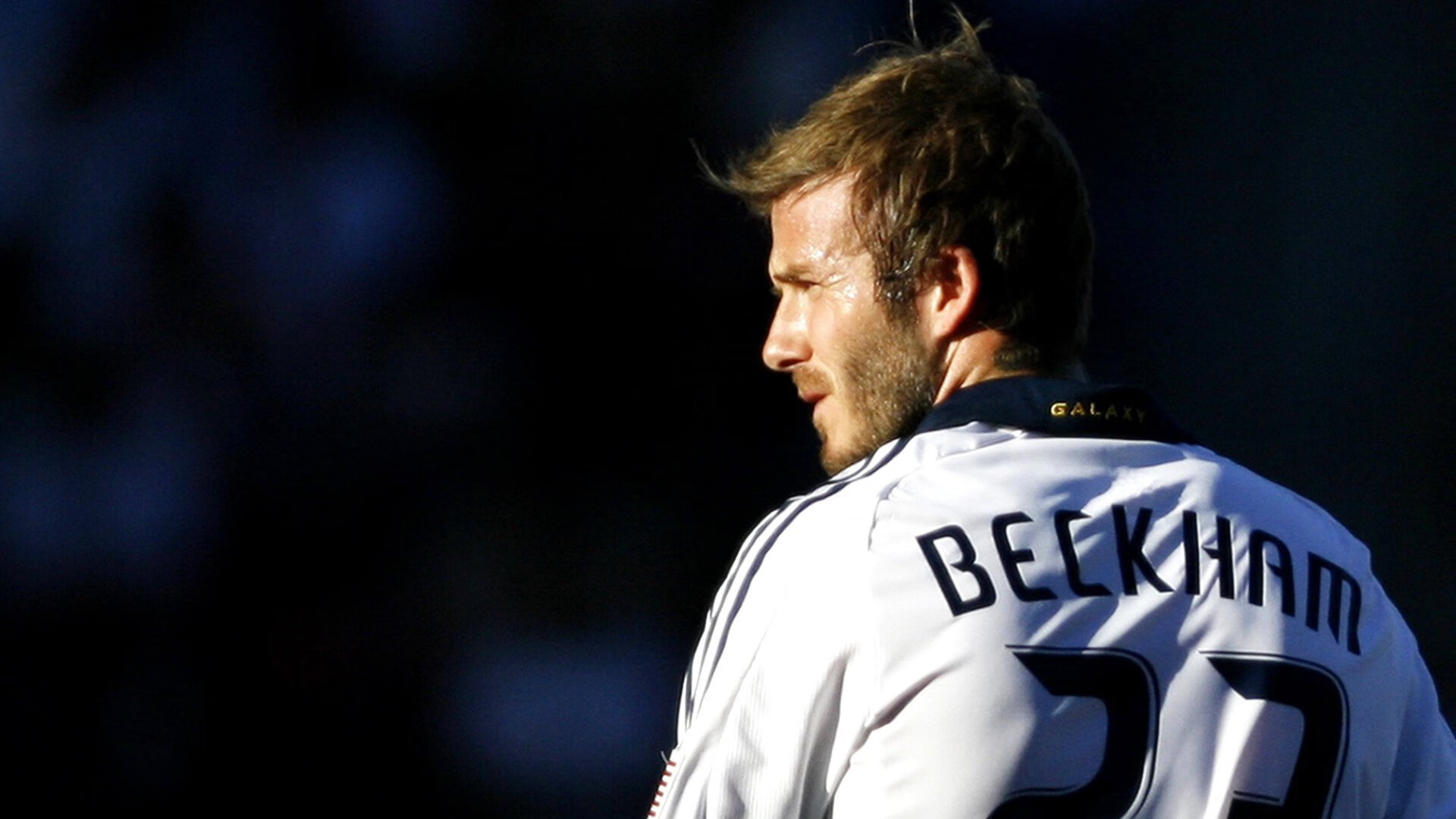 阿伦·斯密斯：为全黑队在关键时刻创造无数进攻机会，阿伦斯什么水平